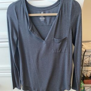 American Eagle long sleeve
